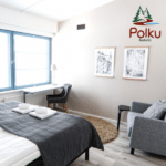 Polku Hotelli / 2 yön majoitus 40m2 sviitissä aamupalalla