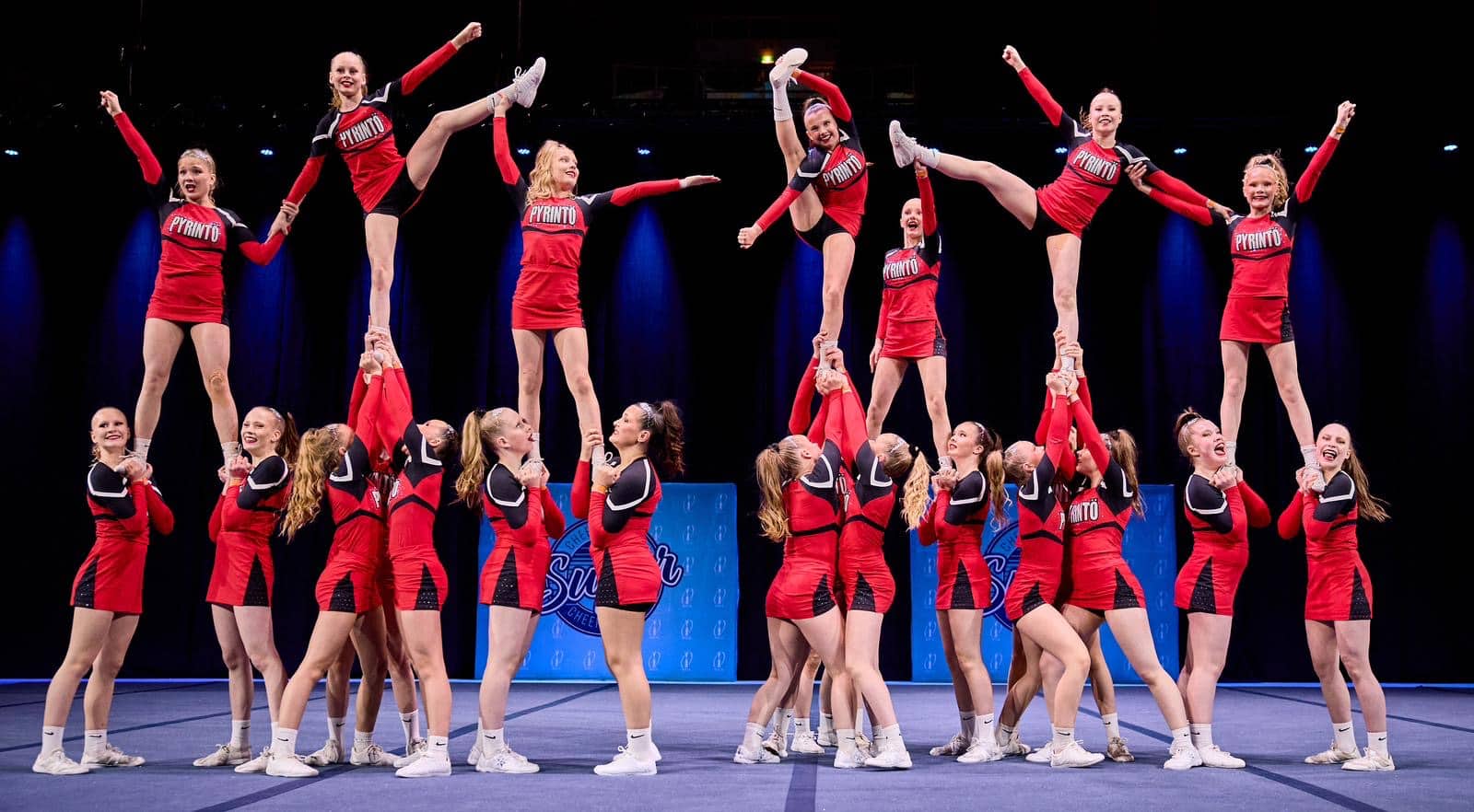 Pyrintö Cheer Team Sizzle