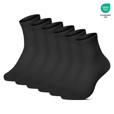 3 paria mustia urheilusukkia, koot 35-46