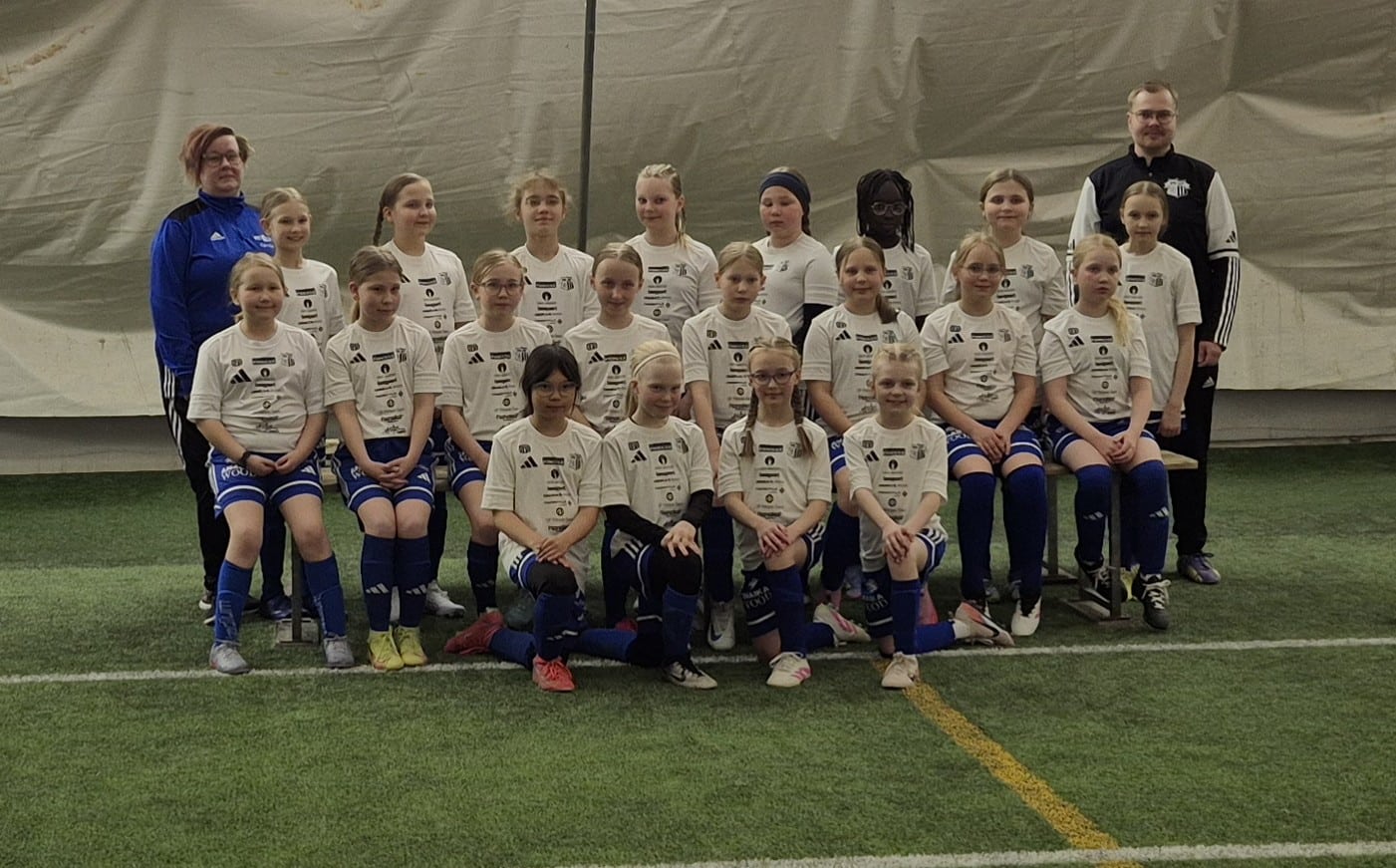 PK-37 TYTÖT 2015-2016