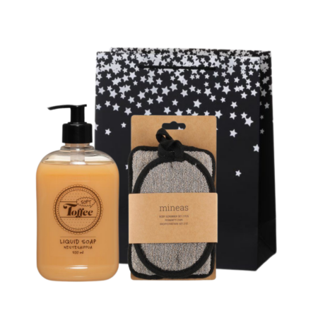 Toffee-nestesaippua ja spa-pesimet lahjakassissa